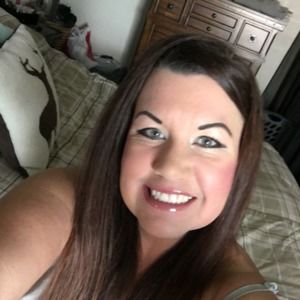 Meet your Posher, Cynthia